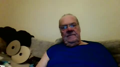 Snapshot of fabric21 chatting on 02.11.25 the masturbator online show from 02.11.25