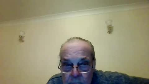 Snapshot of fabric21 chatting on 02.13.25 the masturbator online show from 02.13.25