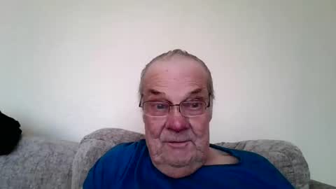 Snapshot of fabric21 chatting on 02.14.25 the masturbator online show from 02.14.25