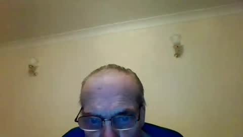 Snapshot of fabric21 chatting on 02.14.25 the masturbator online show from 02.14.25