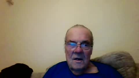 Snapshot of fabric21 chatting on 02.16.25 the masturbator online show from 02.16.25