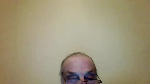 Snapshot of fabric21 chatting on 02.18.25 the masturbator online show from 02.18.25