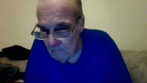 Snapshot of fabric21 chatting on 02.18.25 the masturbator online show from 02.18.25