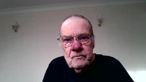 Snapshot of fabric21 chatting on 02.23.25 the masturbator online show from 02.23.25