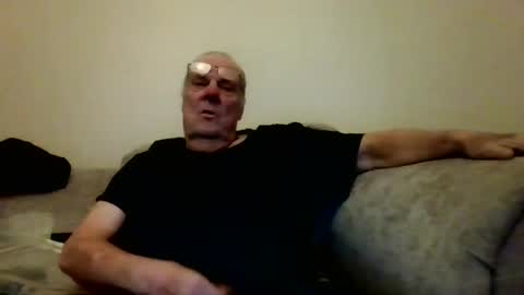 Snapshot of fabric21 chatting on 02.23.25 the masturbator online show from 02.23.25