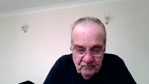 Snapshot of fabric21 chatting on 02.24.25 the masturbator online show from 02.24.25