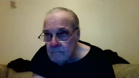 Snapshot of fabric21 chatting on 02.25.25 the masturbator online show from 02.25.25