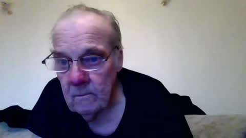 Snapshot of fabric21 chatting on 02.28.25 the masturbator online show from 02.28.25