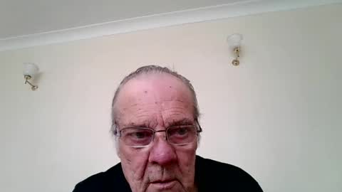 Snapshot of fabric21 chatting on 03.11.25 the masturbator online show from 03.11.25