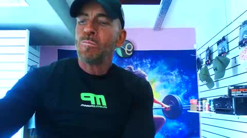 fabxxxl online show from 10.04.25