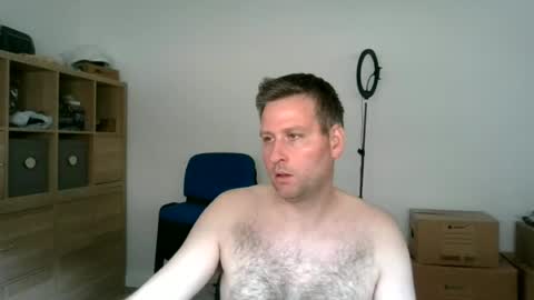 Snapshot of faer_087 chatting on 04.27.26 faer_087 online show from 04.27.26