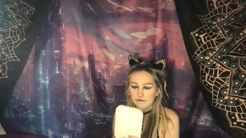 Fae online show from 12.07.24