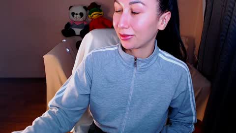 Snapshot of fairy_elli_hot chatting on 01.20.25 Elli  online show from 01.20.25