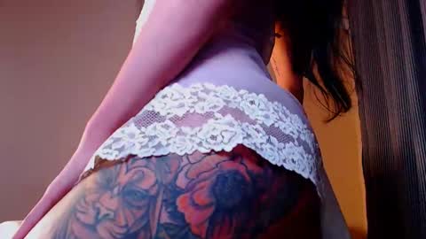 Snapshot of fairy_elli_hot chatting on 09.15.25 Elli  online show from 09.15.25