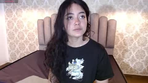 Marie online show from 09.10.25