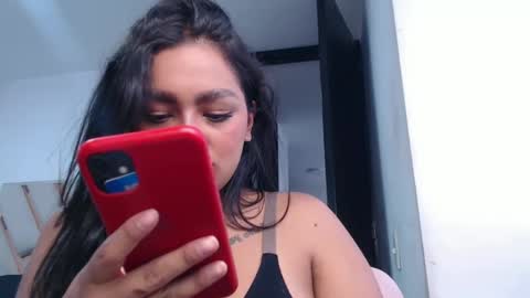 fairylatin online show from 11.11.25