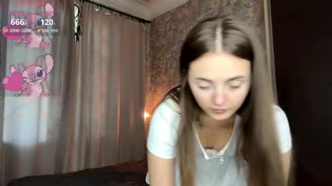 Snapshot of falineellson chatting on 05.08.26 Erika online show from 05.08.26