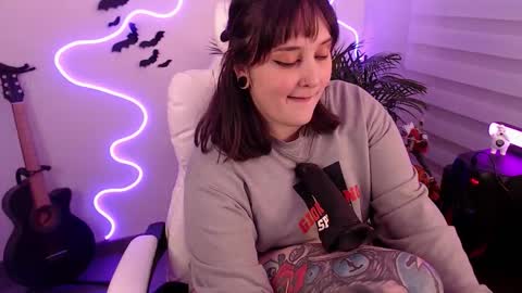 OF fallenag 1 online show from 10.20.25