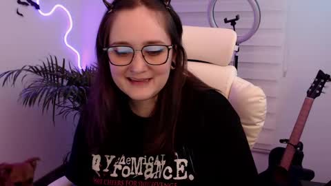 Snapshot of fallenag__ chatting on 06.08.26 OF fallenag 1 online show from 06.08.26