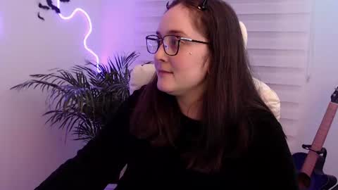 Snapshot of fallenag__ chatting on 07.28.26 OF fallenag 1 online show from 07.28.26