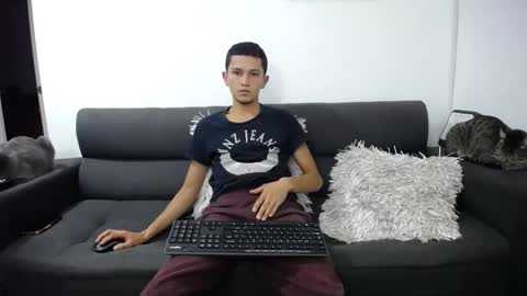 FallGays online show from 02.21.25