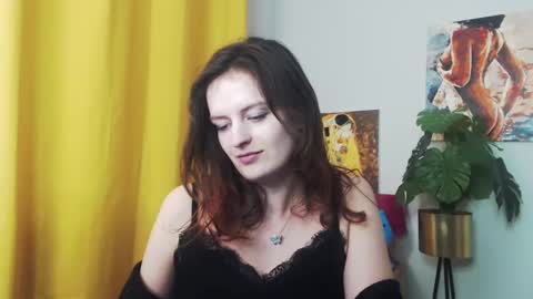 Nadine online show from 12.10.24