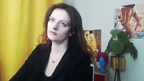 Nadine online show from 12.17.24