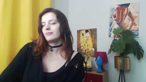 Nadine online show from 01.06.25