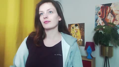 Nadine online show from 02.07.25