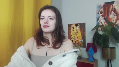 Nadine online show from 02.12.25