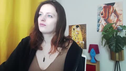 Nadine online show from 02.24.25