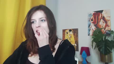 Nadine online show from 02.26.25