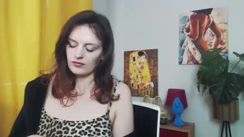 Nadine online show from 03.05.25