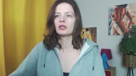 Nadine online show from 10.22.25