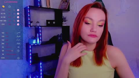 Snapshot of fane_stain chatting on 01.11.25 Merida but you can call me Ida online show from 01.11.25