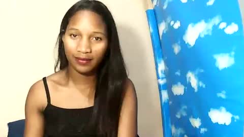 Snapshot of faniriah27 chatting on 10.09.25 faniriah27 online show from 10.09.25