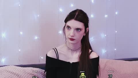 Kim online show from 01.27.25