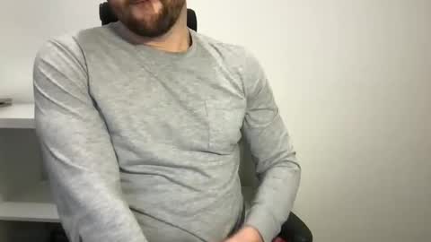 Snapshot of fantacyland chatting on 01.05.25 Alex online show from 01.05.25