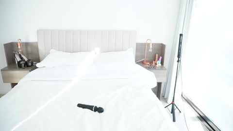 Snapshot of fantastic_sonya chatting on 10.03.25 Fantastic Sonya online show from 10.03.25