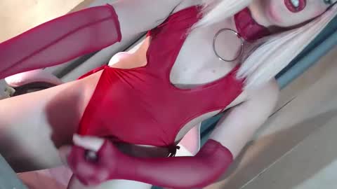 DANIELLA - DONT FORGET TO GIVE ME A THUMBSU UP online show from 01.14.26