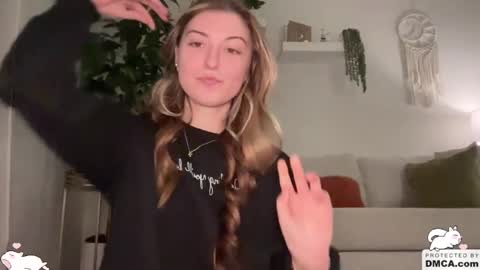 Ella online show from 03.01.25