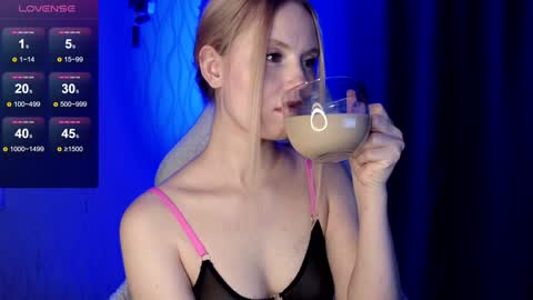 Snapshot of fantasymaria chatting on 01.24.25 my name is Masha online show from 01.24.25