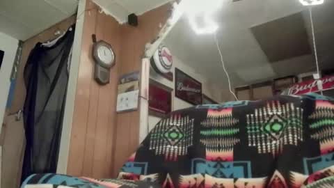 Snapshot of fapqueenc17 chatting on 09.25.25 Scarlett online show from 09.25.25