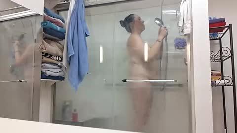 Scarlett online show from 11.30.25