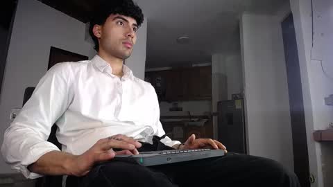 farid_24 online show from 03.25.26