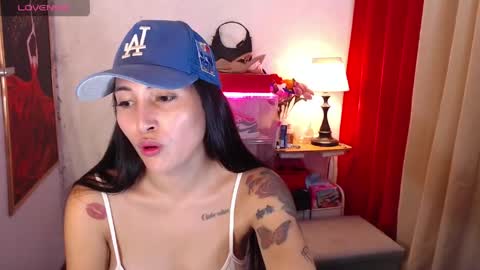 Snapshot of farrah_usan chatting on 05.10.26 farrah_usan online show from 05.10.26