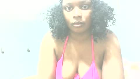 Snapshot of farzanas chatting on 06.20.26 farzanas online show from 06.20.26