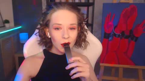 Fascinating   Eyes online show from 01.30.25