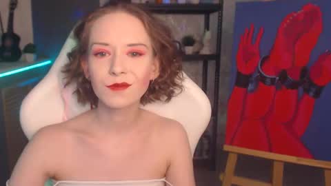 Fascinating   Eyes online show from 09.15.25