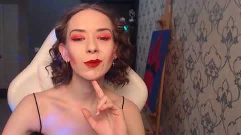 Snapshot of fascinating___eyes chatting on 05.18.26 Fascinating Eyes online show from 05.18.26